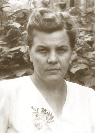 Мать Нина Исаковна Катеринич